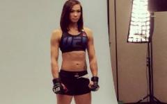 Michelle Waterson Looks Like A Champ In The Making