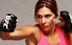 Cat Zingano Looking Tough.