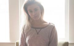 Paige Van Zant Enjoying Her Morning Cup Of Joe