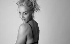 Laurel Van Ness Sure Knows How To Make An IMPACT