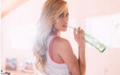 Summer Rae Enjoying A Cool Refreshing Beverage