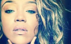 Alicia Fox Is Ready For Her Closeup