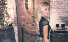 Summer Rae’s Legs Would Be Invisible In The Jungle