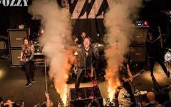 Chris Jericho On Stage With Fozzy