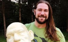 Kassius Ohno With The Bust Of Maurice Tillet