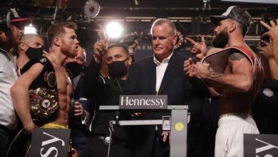 Canelo Alvarez vs. Caleb Plant Results, Live Coverage and Discussion: Canelo Stops Plant Late