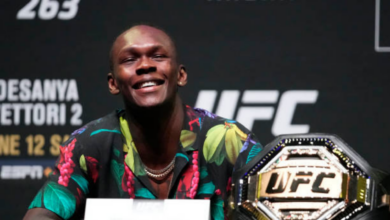 Israel Adesanya Re-Signs With UFC Ahead Of UFC 271