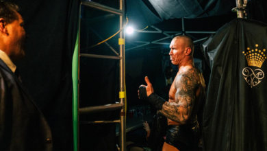 Behind-The-Scenes WrestleMania Photos, CM Punk Looks For A Match, And More | Fight Size