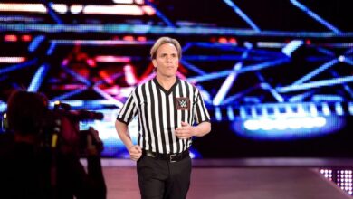 Charles Robinson Recalls Being Bitten By A Bat, Jokes That He’s Now A Vampire