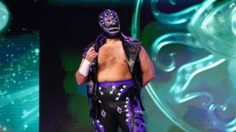Evil Uno Reveals He Has A ‘Backstage Job’ At AEW