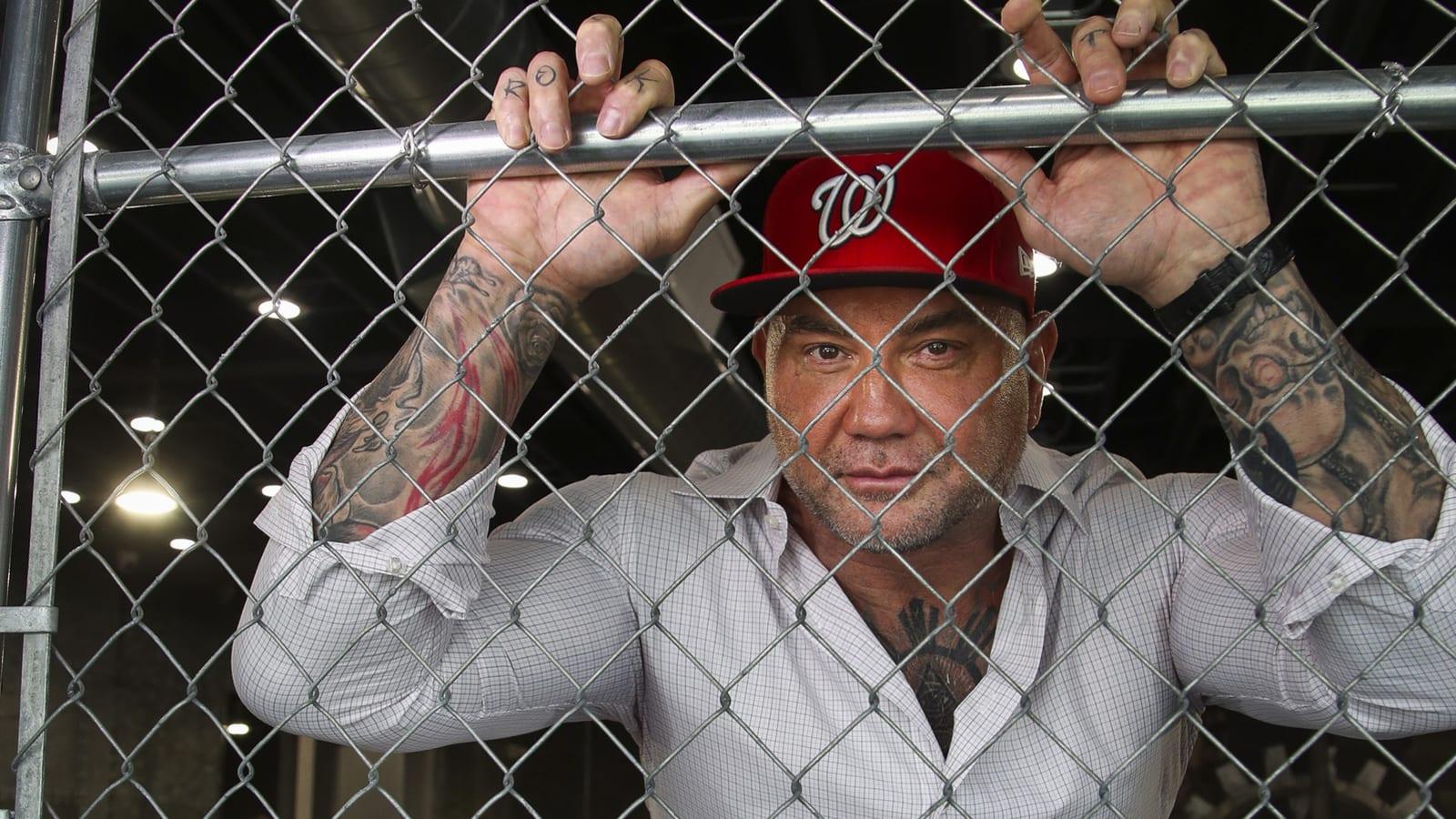 actor-former-wwe-star-dave-bautista-opened-dc