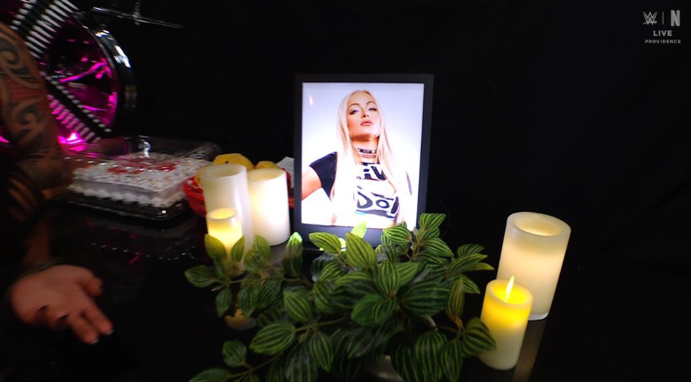 Roxanne Perez Creates Memorial For Liv Morgan On WWE Raw