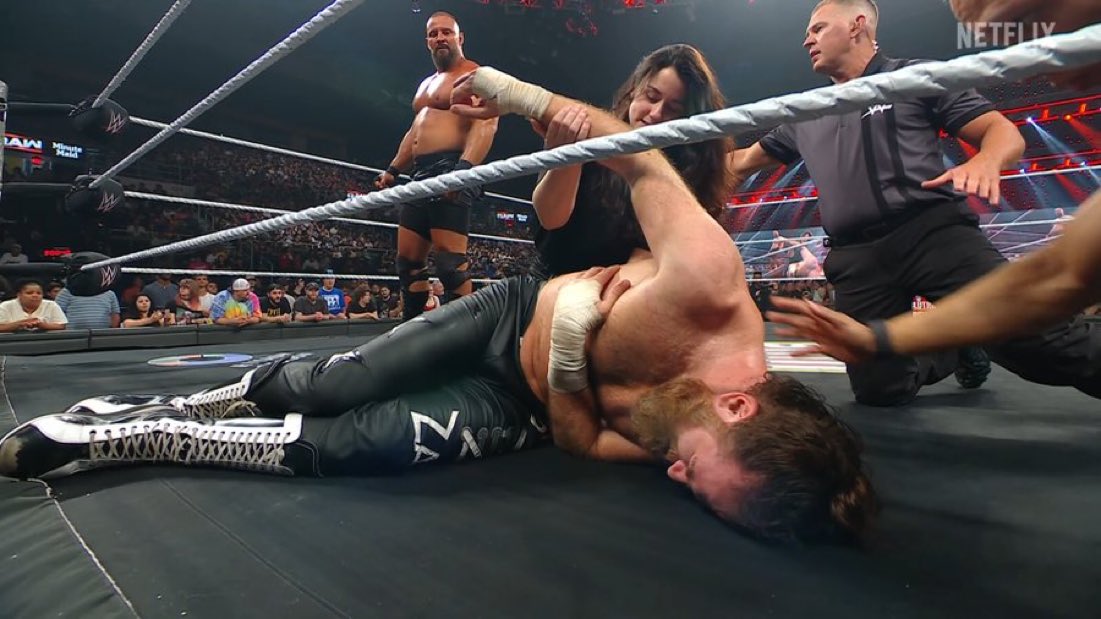 Sami Zayn ‘Out Indefinitely’ Following Match With Bron Breakker On WWE Raw