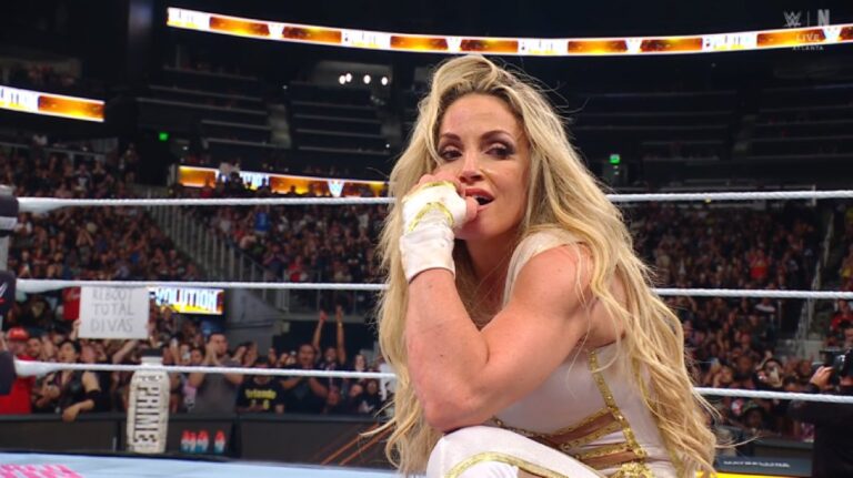 Trish Stratus Gets Standing Ovation At WWE Evolution, Tiffany Stratton Retains WWE Women’s Title