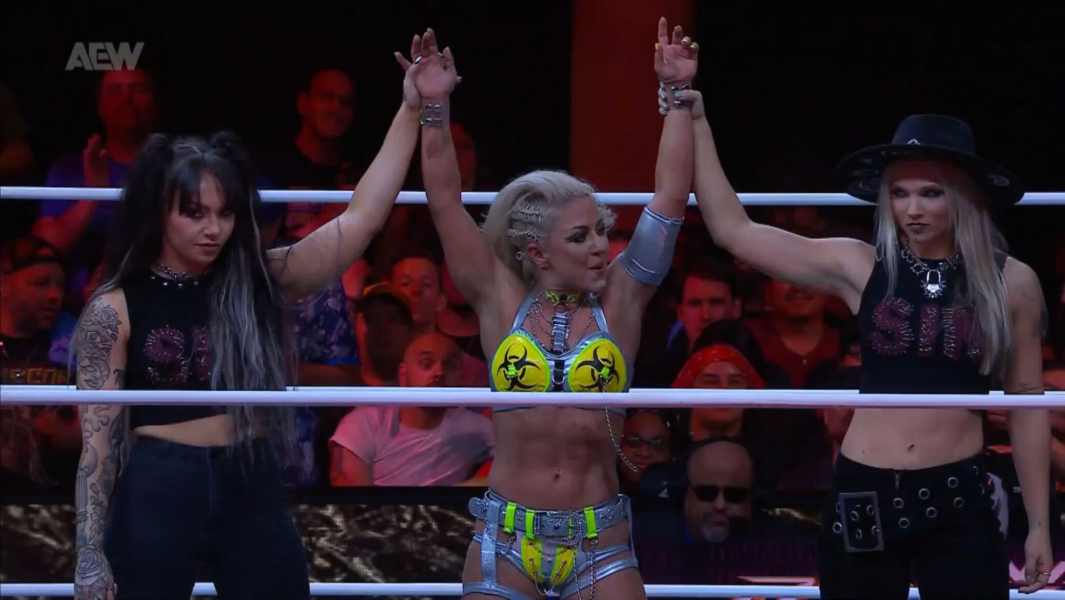 thekla julia hart Skye Blue aew dynamite