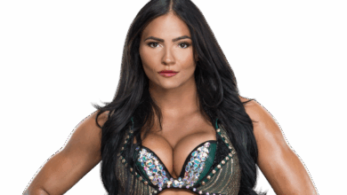 Kiana James Returns On WWE Main Event, Spotted In The Background On WWE SmackDown