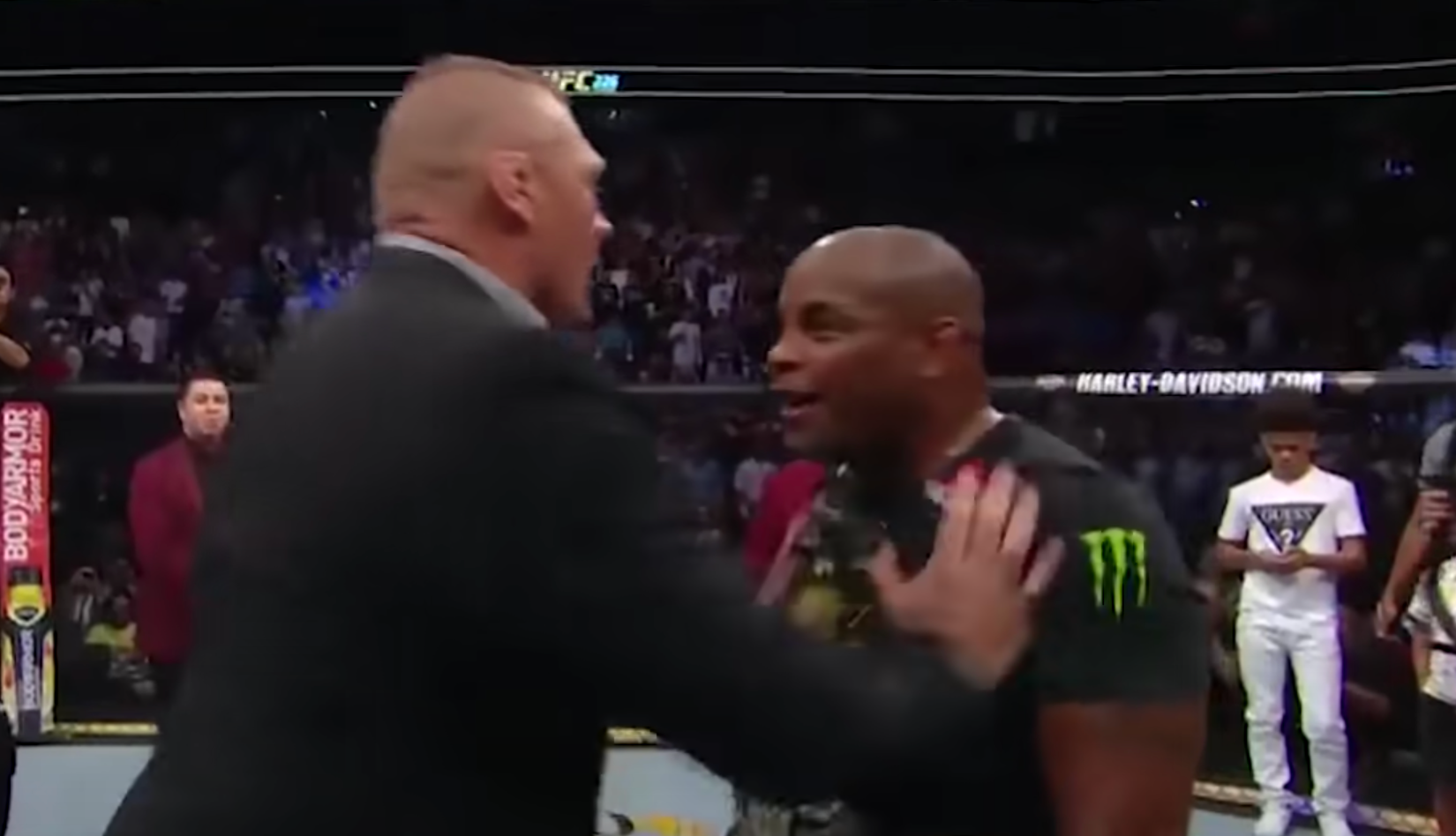 daniel cormier brock lesnar