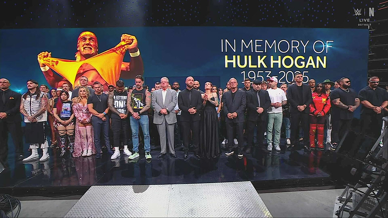 hulk hogan WWE Raw