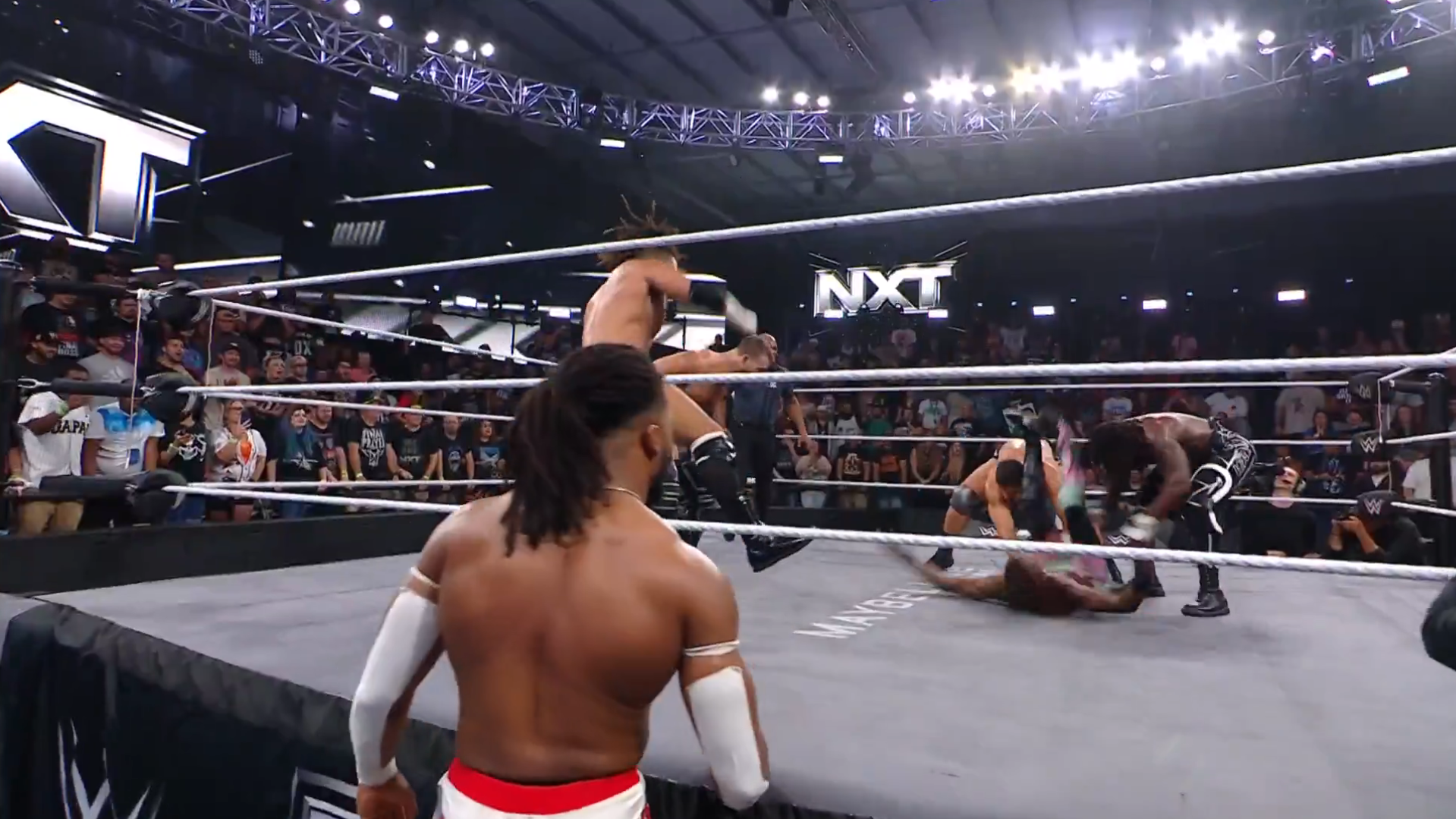 DarkState Gangs Up On Je’Von Evans, Finishes On Top To Close 8/12 WWE NXT
