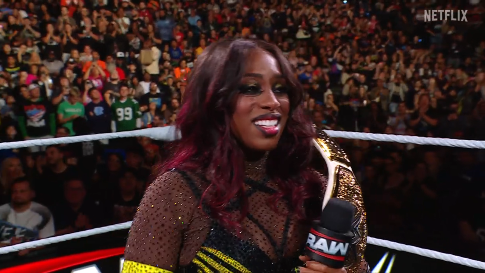 Naomi WWE Raw