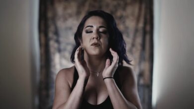 Bayley’s Personalities Continue To Fight With Each Other As New Vignette Airs On WWE Raw