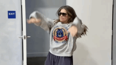 Danielle Fishel Performs CM Punk, Penta, Jey Uso, And Triple H Entrances