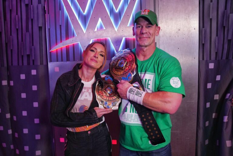 Becky Lynch Reacts To People Saying She Tapped Out To AJ Lee: “I’m Not John Cena, I Do Not Give Up”
