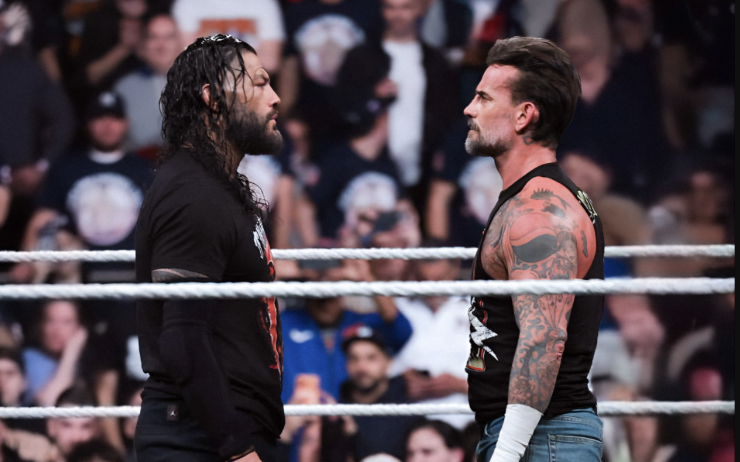 Roman Reigns and CM Punk crowd chant WWE Raw at Madison Square Garden