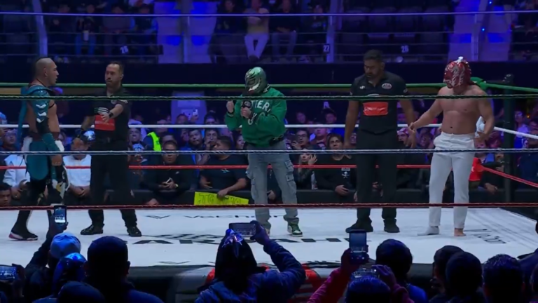 Rey Mysterio Proposes Dragon Lee vs. El Hijo del Vikingo For AAA Guerra de Titanes
