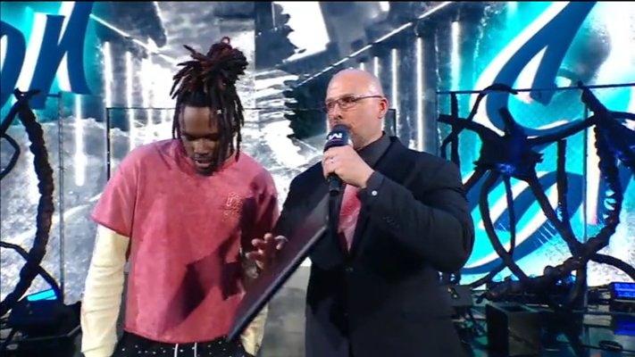 Mom Of Je’Von Evans Reacts To Her Son Signing With WWE Raw