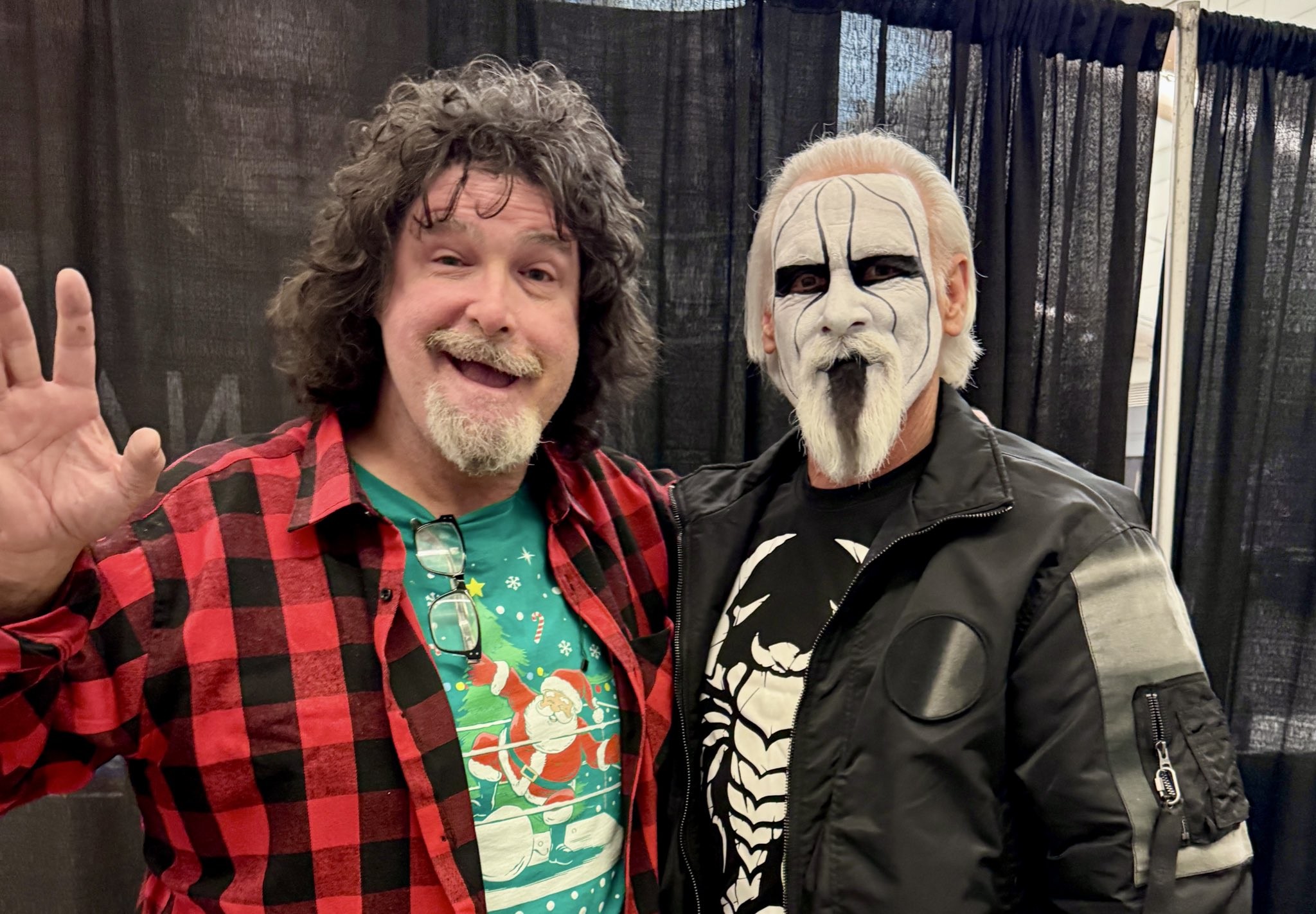 Sting Congratulates Mick Foley On Weight Loss Milestone