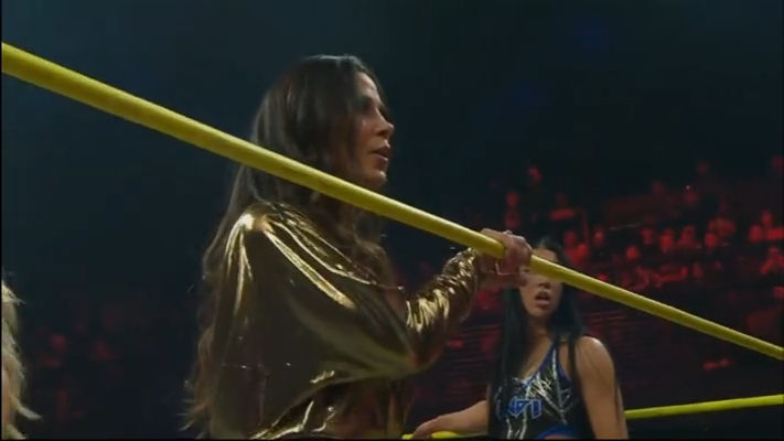 Mickie James Returns To TNA At No Surrender, Brawls With Elegance Brand