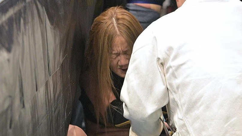 Megumi Yabushita Suffers Dislocated Left Shoulder