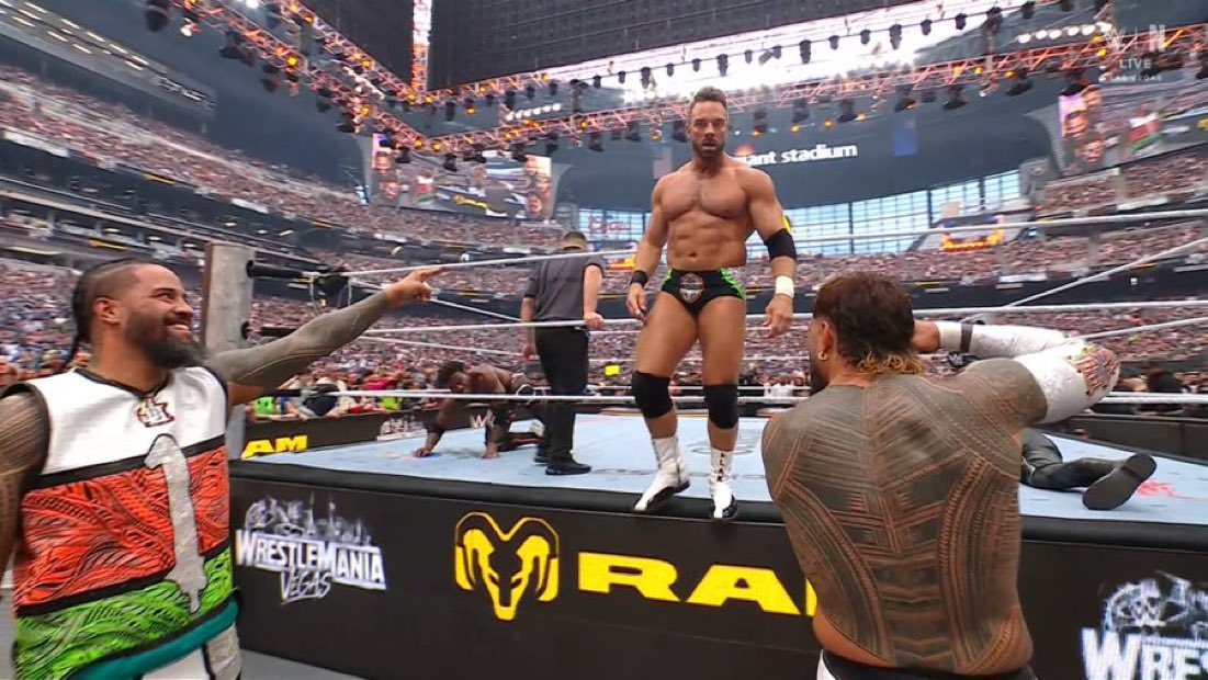 LA Knight & The Usos besiegen IShowSpeed & The Vision in der ersten ...