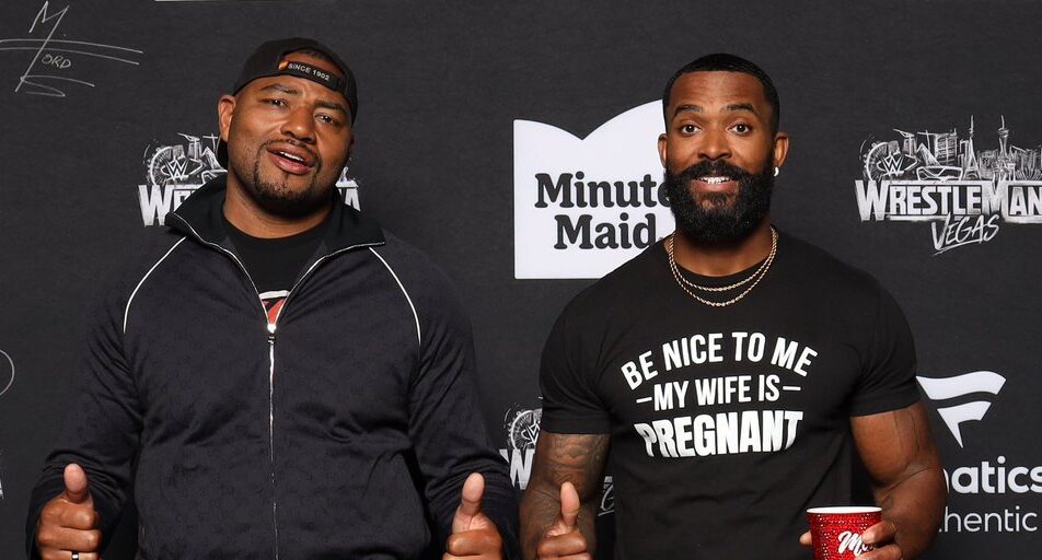 Montez Ford Goes Viral With Hilarious Shirt, WWE Raw Preview, More | Fight Size