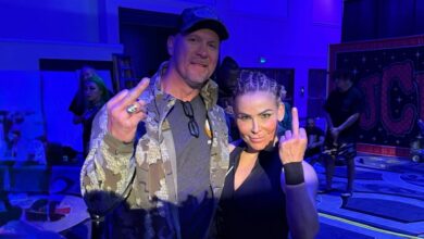 nattie neidhart, natalya, stone cold steve austin