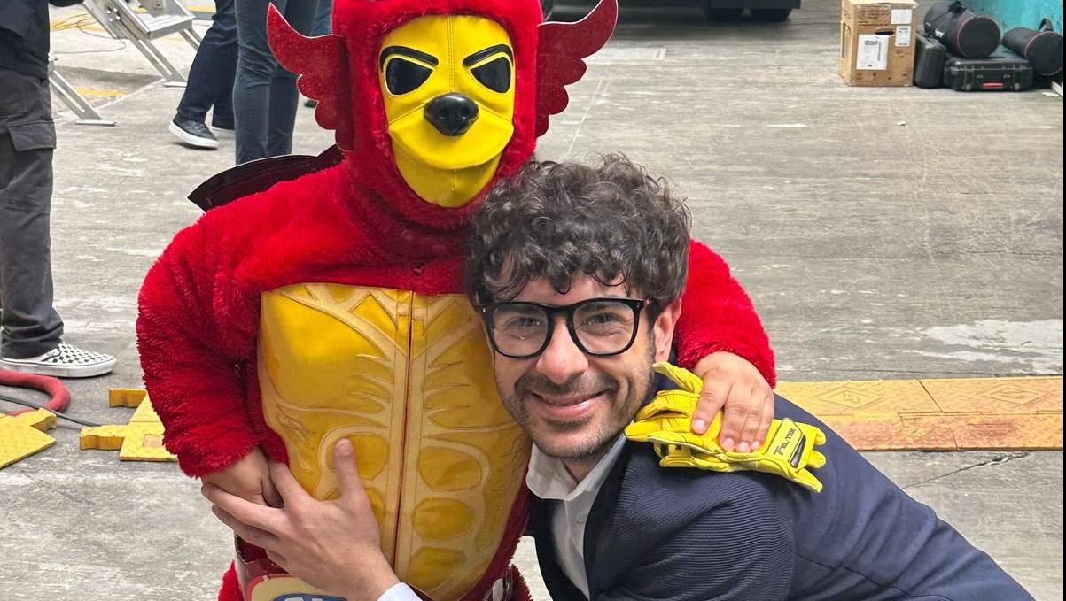 tony khan Kemalito