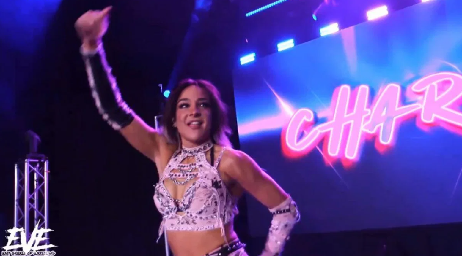 charlie, dakota kai