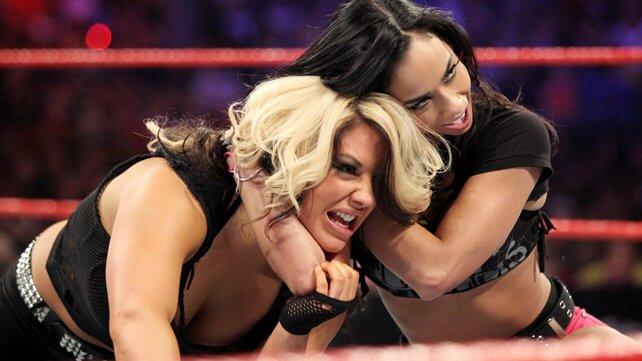 Kaitlyn, AJ Lee
