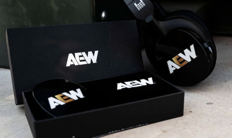 Swerve Strickland Featured In AEW x Heavys Ad