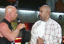 Steve Austin, Jonathan Coachman