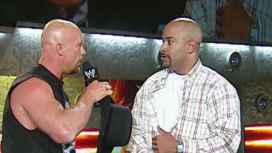 Steve Austin, Jonathan Coachman