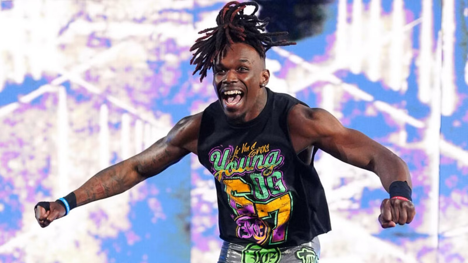 Je’Von Evans: Guys Like John Cena, Roman Reigns, & Seth Rollins Are Looking Over Me