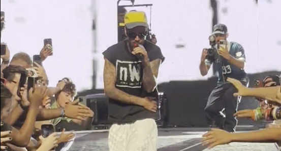 Justin Bieber Shows Up In NWO Shirt At Fanatics Fest, Performs ‘YUKON’ For Fans