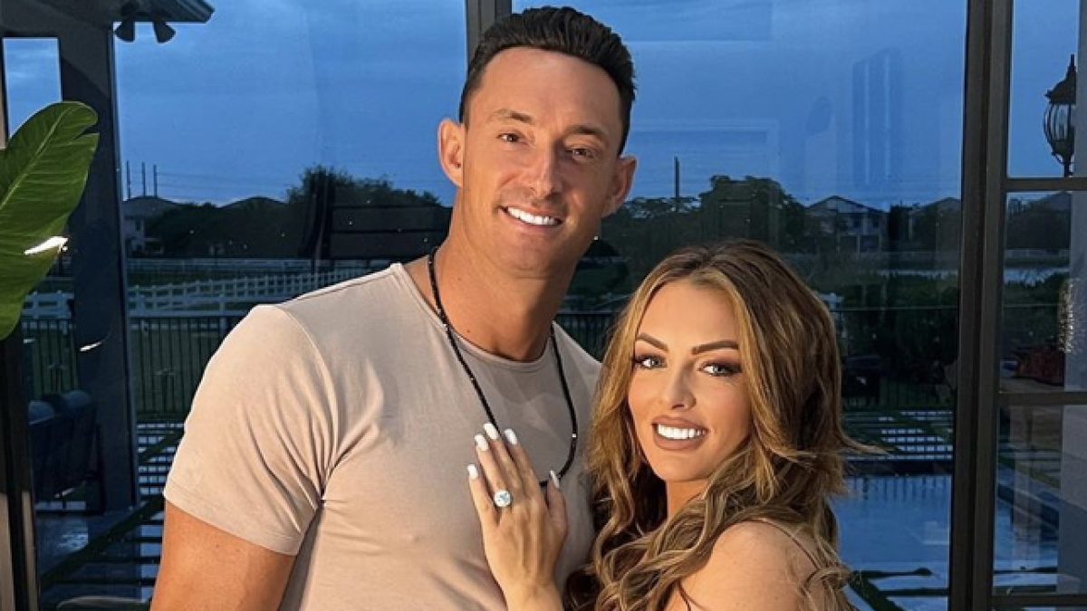 mandy rose tino sabbatelli