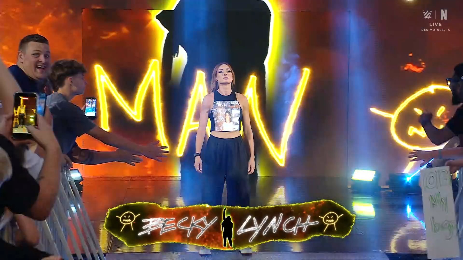 Becky Lynch Returns On WWE Raw, Targets Liv Morgan