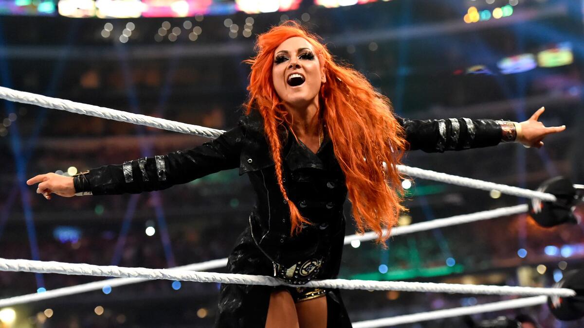 Becky Lynch Says Wrestling In Front Of Over 100,000 People At Her First WrestleMania Was ‘Too Overwhelming’
