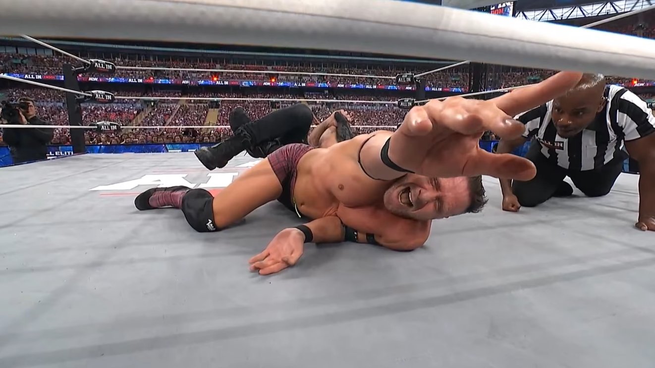 Jon Moxley taps out Nigel McGuinness at AEW All In