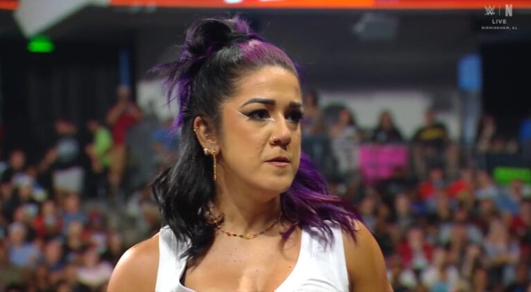 Bayley Returns On WWE Raw