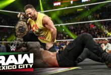 la knight roman reigns wwe